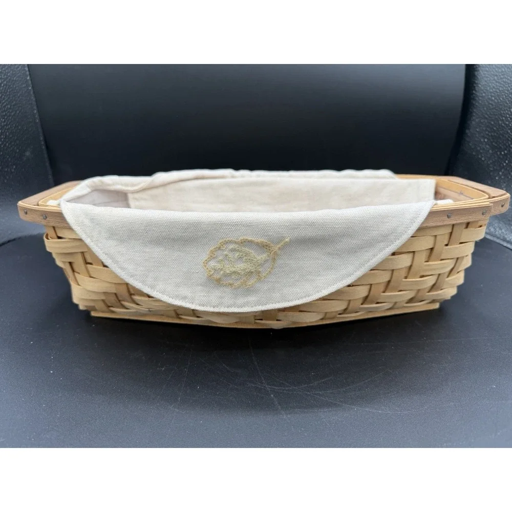 🧺Longaberger 2006 Heartwood Bread Basket–Embroidered Flax Liner & Hard Protect